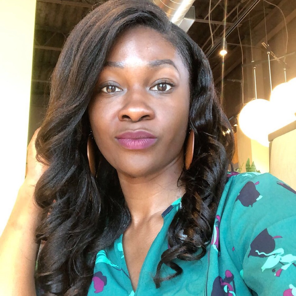 Meet your Posher, Deandra